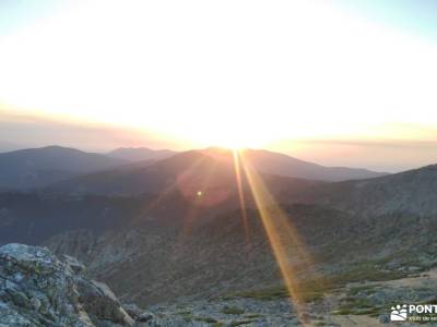La Maliciosa al atardecer: una ruta entre luces y siluetas - Luna Llena;ruta por carretera senderos 